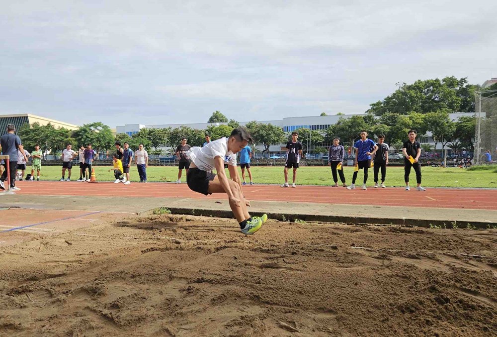 Trường Đại học TDTT TP.HCM tuyển sinh Đại học Hệ vừa làm vừa học khóa 82 năm 2024 - Ảnh 3.