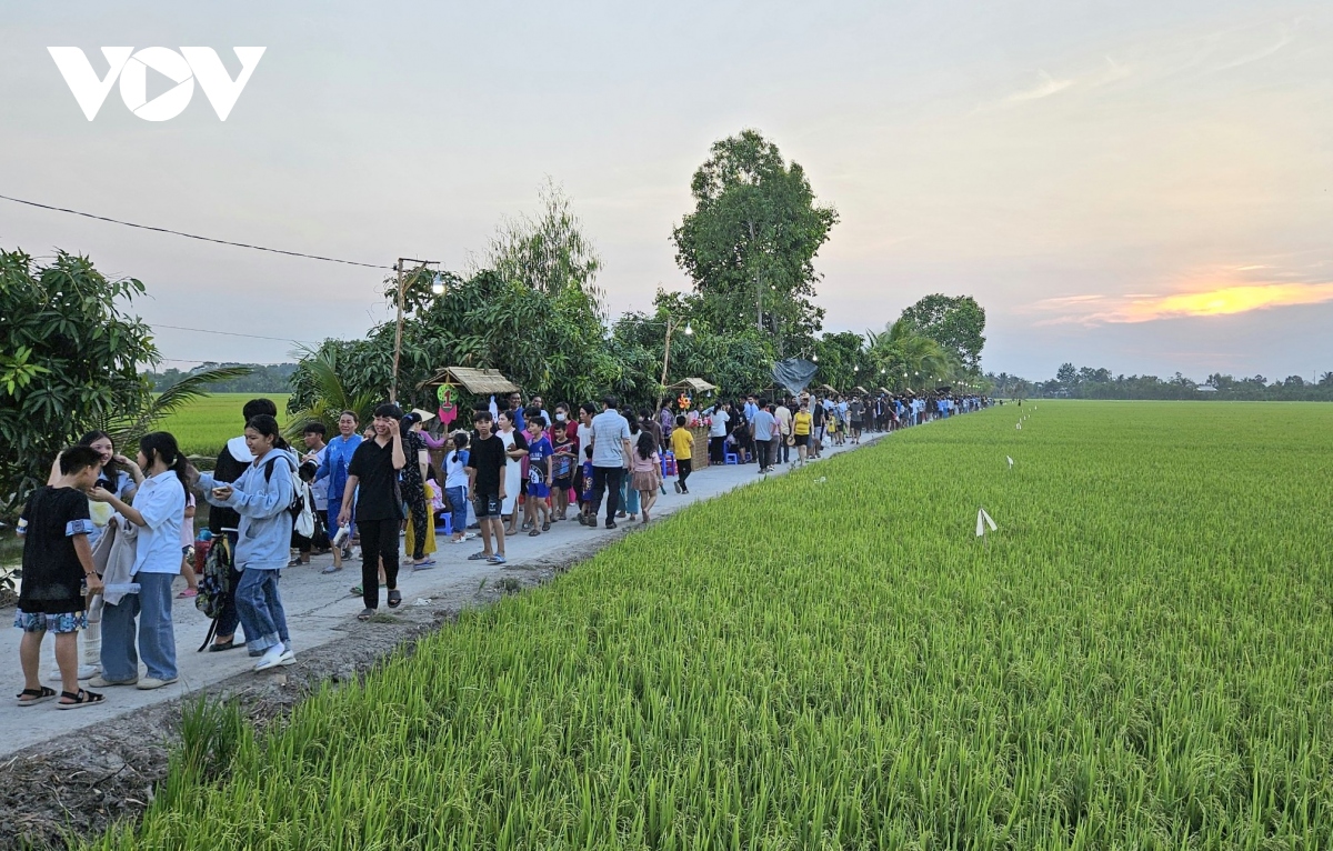 Đồng Tháp triển khai mô hình du lịch trải nghiệm hệ sinh thái nông nghiệp - Ảnh 3.