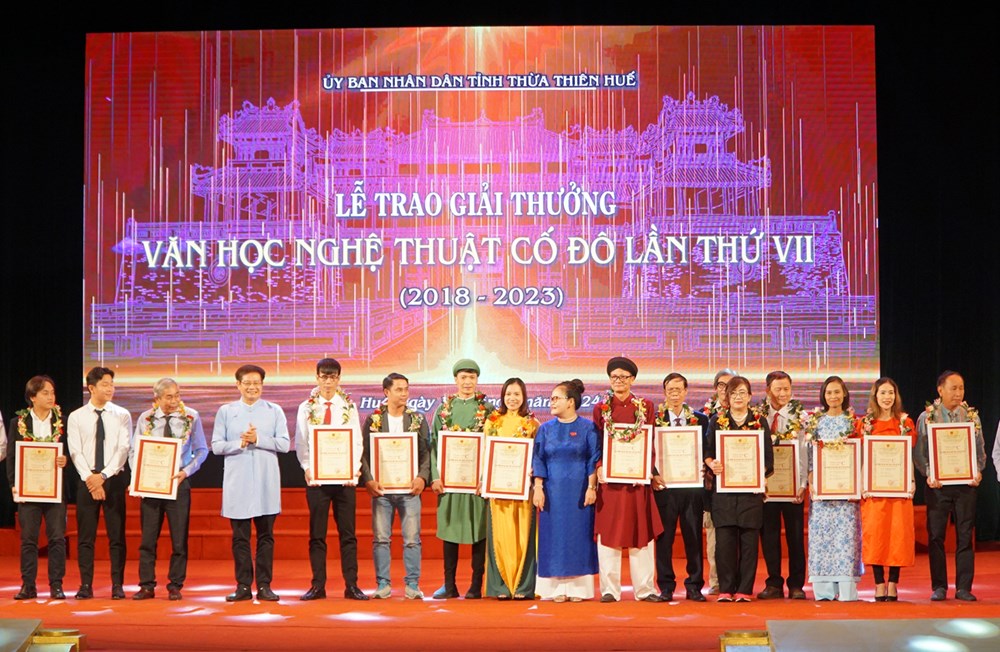 57 tác phẩm, công trình đạt Giải thưởng Văn học nghệ thuật Cố đô lần thứ VII - Ảnh 3.