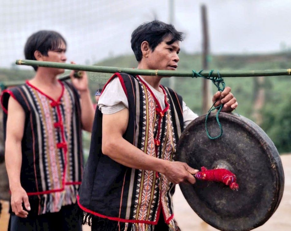 Kon Tum: Bảo tồn, phát huy di sản văn hóa của các dân tộc thiểu số - Ảnh 1.