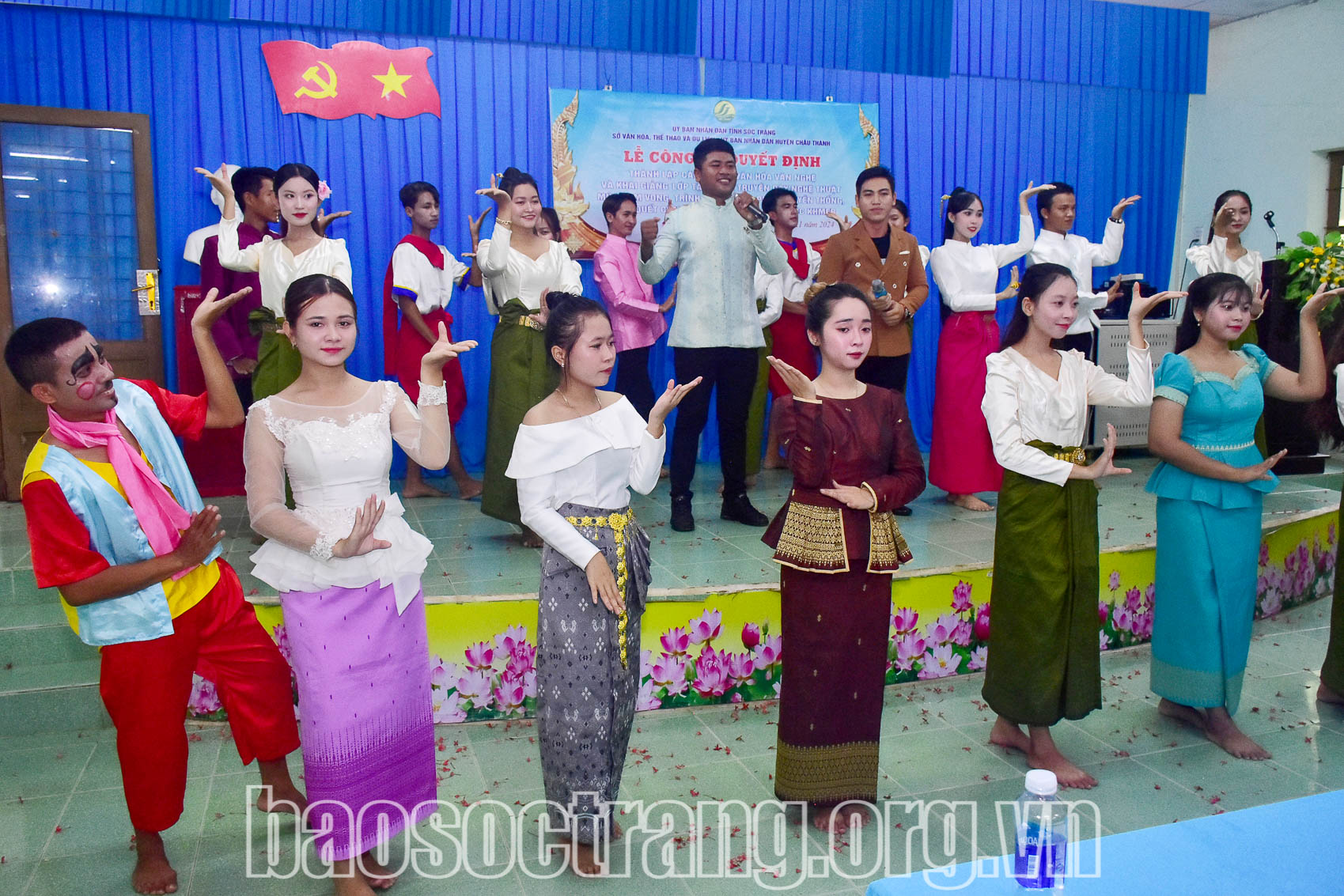 Sóc Trăng: Bảo tồn, phát huy giá trị văn hóa truyền thống tốt đẹp của đồng bào Khmer - Ảnh 2.