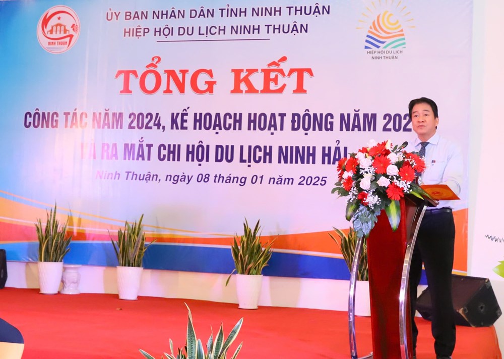 Năm 2025, Ninh Thuận phấn đấu đón 3,6 triệu lượt khách du lịch - Ảnh 2.