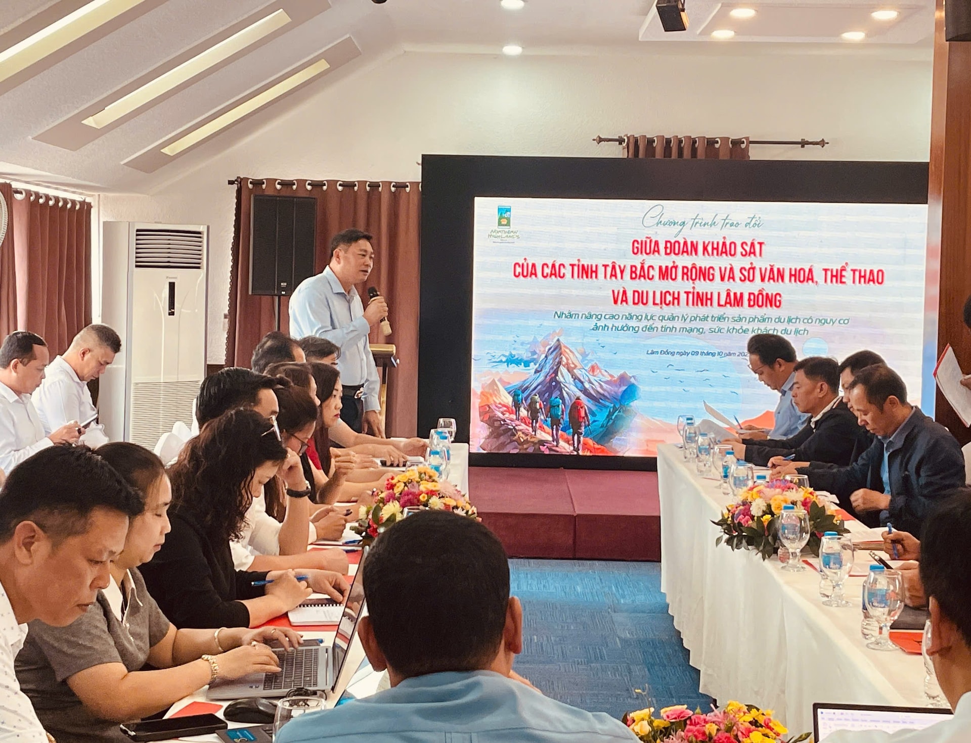 Các tỉnh phía Bắc khảo sát, trao đổi kinh nghiệm phát triển du lịch mạo hiểm tại Lâm Đồng - Ảnh 1.