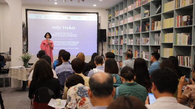 Vĩnh Long: Đưa quyền tác giả, quyền liên quan vào đời sống xã hội - Từng bước hình thành ý thức tôn trọng sản phẩm sáng tạo - Ảnh 2. Vĩnh Long: Đưa quyền tác giả, quyền liên quan vào đời sống xã hội - Từng bước hình thành ý thức tôn trọng sản phẩm sáng tạo - Ảnh 2.