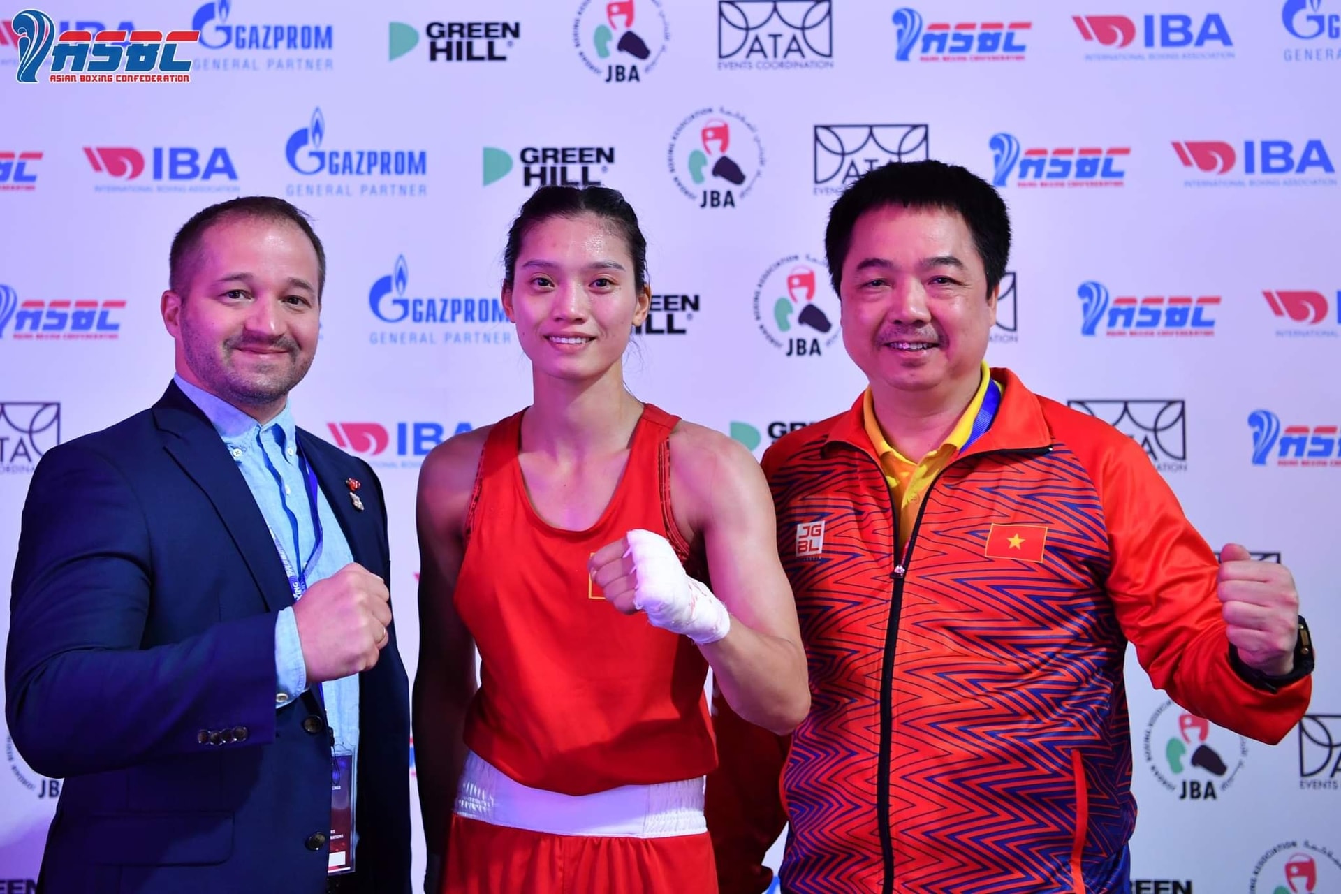 Boxing nữ Hà Nội giành ngôi Nhất toàn đoàn Giải vô địch boxing toàn quốc - Ảnh 2. Boxing nữ Hà Nội giành ngôi Nhất toàn đoàn Giải vô địch boxing toàn quốc - Ảnh 2.