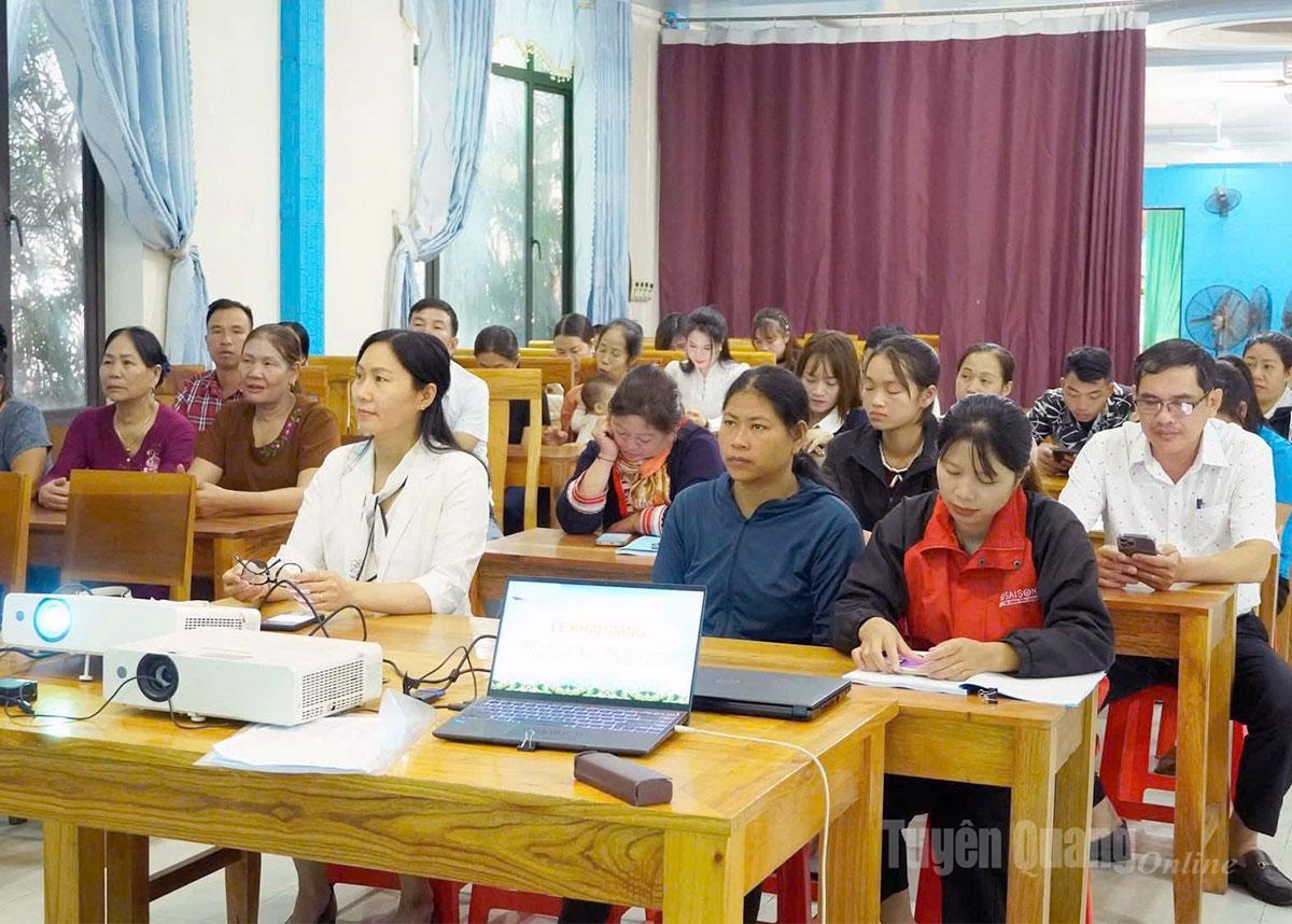Khai giảng khóa bồi dưỡng nghiệp vụ du lịch tại Hoàng Su Phì (Tuyên Quang) - Ảnh 1. Khai giảng khóa bồi dưỡng nghiệp vụ du lịch tại Hoàng Su Phì (Tuyên Quang) - Ảnh 1.