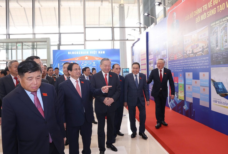 Tổng Bí thư Tô Lâm nhấn mạnh 3 yêu cầu và 5 định hướng công tác trọng tâm với Đảng bộ Chính phủ - Ảnh 6.