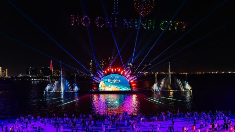Lễ hội Sông nước Thành phố Hồ Chí Minh xuất sắc giành thêm giải thưởng quốc tế - Ảnh 4. Lễ hội Sông nước Thành phố Hồ Chí Minh xuất sắc giành thêm giải thưởng quốc tế - Ảnh 4.