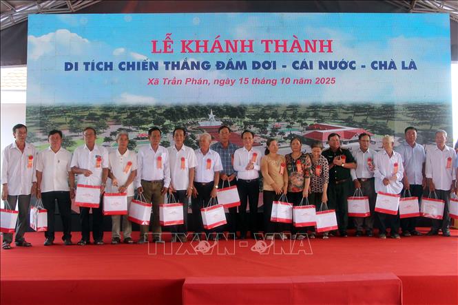 Cà Mau: Khánh thành Di tích Chiến thắng Đầm Dơi - Cái Nước - Chà Là - Ảnh 6. Cà Mau: Khánh thành Di tích Chiến thắng Đầm Dơi - Cái Nước - Chà Là - Ảnh 6.