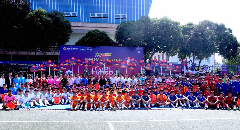 Sôi động Giải bóng đá nam sinh viên toàn quốc 2025 - Vòng loại khu vực miền Nam - Ảnh 5. Sôi động Giải bóng đá nam sinh viên toàn quốc 2025 - Vòng loại khu vực miền Nam - Ảnh 5.