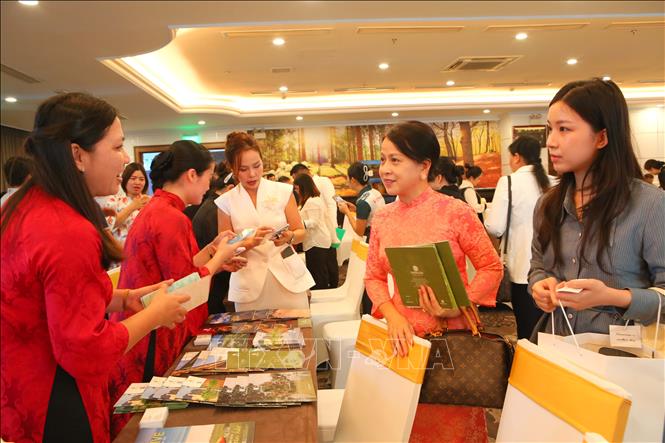 Ninh Bình: Thúc đẩy hợp tác phát triển du lịch Việt Nam với các đối tác quốc tế - Ảnh 2. Ninh Bình: Thúc đẩy hợp tác phát triển du lịch Việt Nam với các đối tác quốc tế - Ảnh 2.