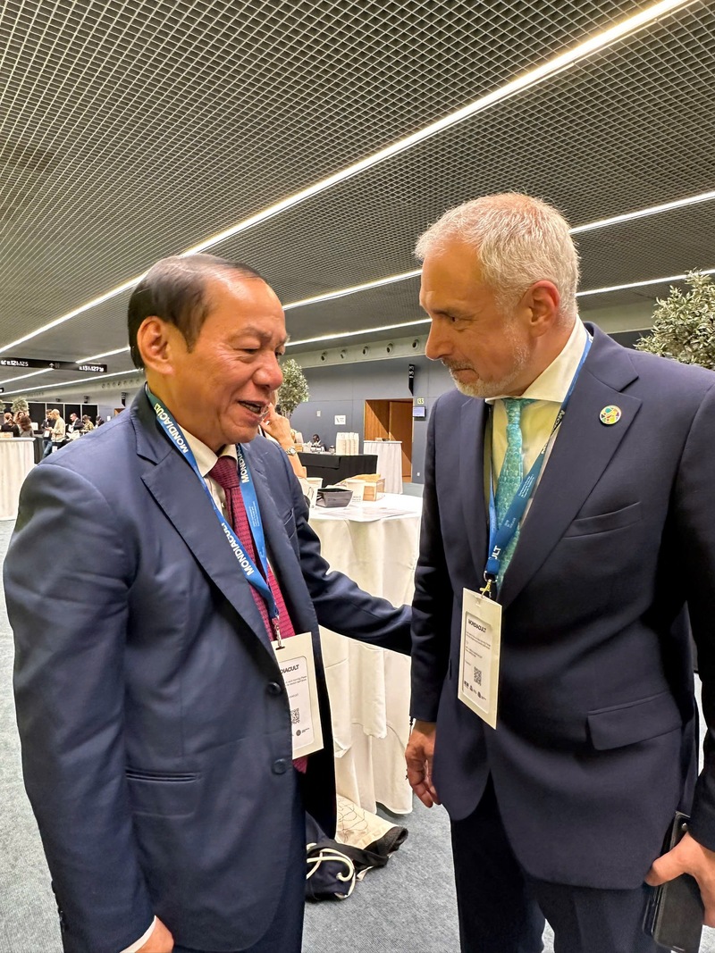 Việt Nam đẩy mạnh hợp tác quốc tế về văn hóa tại MONDIACULT 2025 - Ảnh 2. Việt Nam đẩy mạnh hợp tác quốc tế về văn hóa tại MONDIACULT 2025 - Ảnh 2.