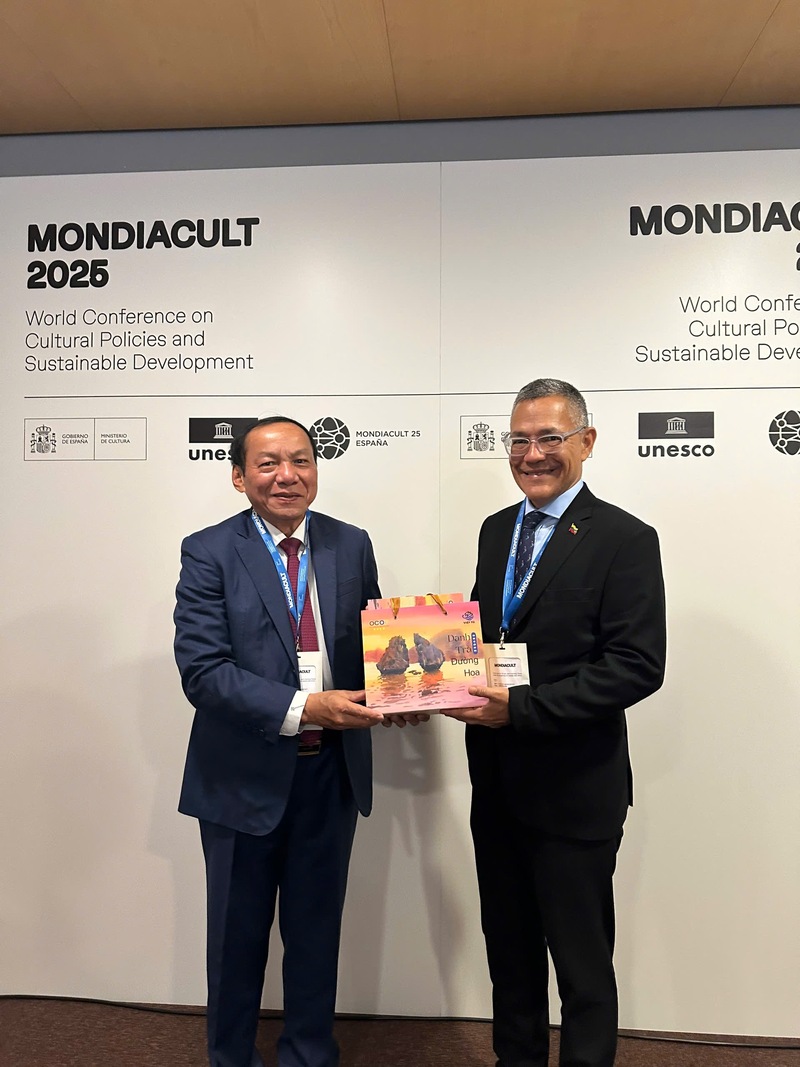 Việt Nam đẩy mạnh hợp tác quốc tế về văn hóa tại MONDIACULT 2025 - Ảnh 6. Việt Nam đẩy mạnh hợp tác quốc tế về văn hóa tại MONDIACULT 2025 - Ảnh 6.