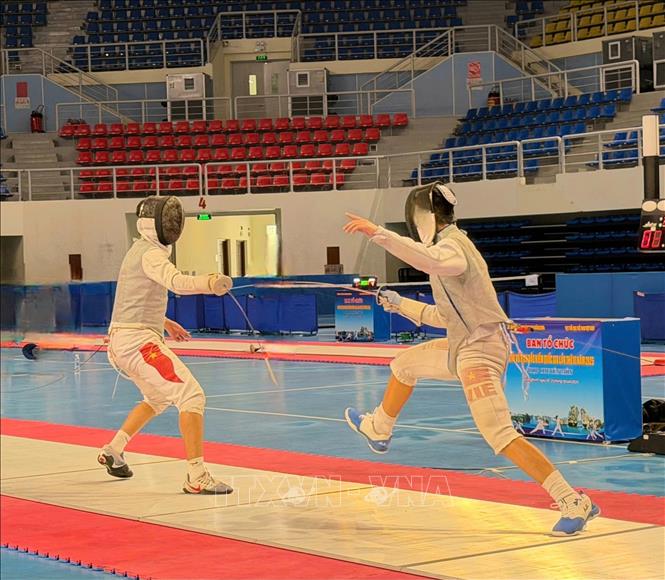 130 tài năng trẻ tham dự Giải vô địch Đấu kiếm U23 quốc gia 2025 - Ảnh 1. 130 tài năng trẻ tham dự Giải vô địch Đấu kiếm U23 quốc gia 2025 - Ảnh 1.