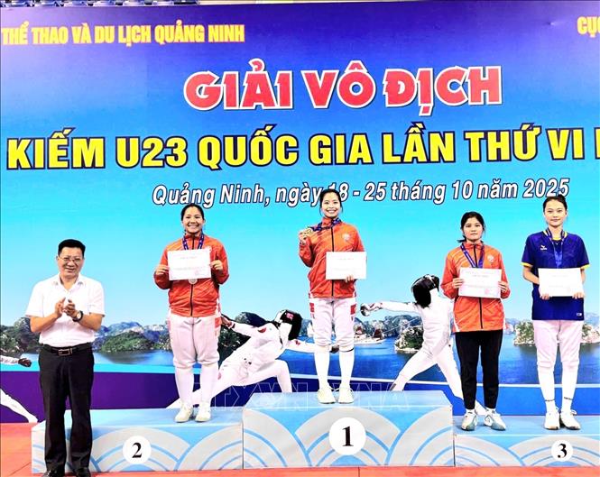 130 tài năng trẻ tham dự Giải vô địch Đấu kiếm U23 quốc gia 2025 - Ảnh 2. 130 tài năng trẻ tham dự Giải vô địch Đấu kiếm U23 quốc gia 2025 - Ảnh 2.