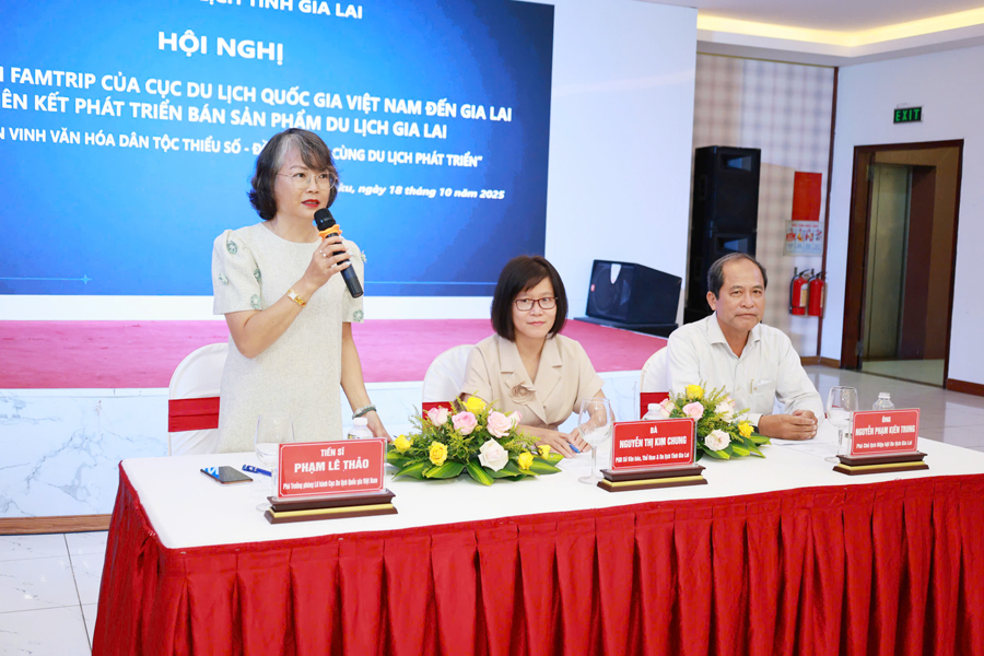 Đoàn Famtrip Cục Du lịch Quốc gia Việt Nam gặp gỡ ngành du lịch tỉnh Gia Lai - Ảnh 1. Đoàn Famtrip Cục Du lịch Quốc gia Việt Nam gặp gỡ ngành du lịch tỉnh Gia Lai - Ảnh 1.
