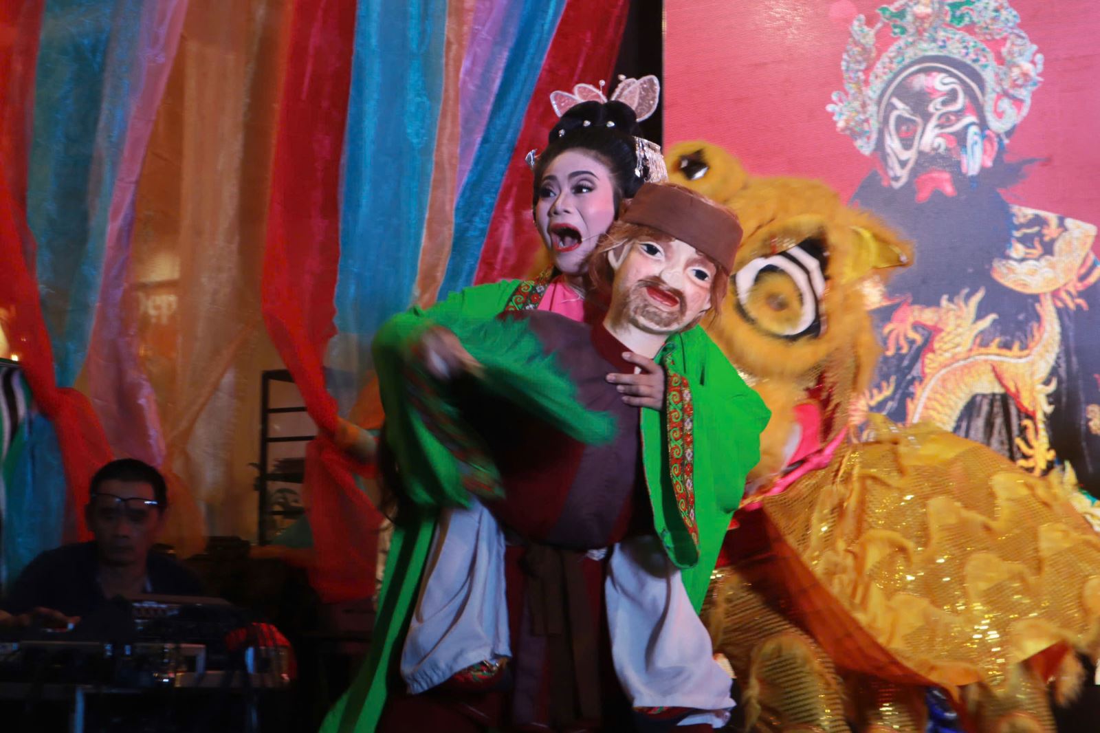 TP Hồ Chí Minh: Lan tỏa nét đẹp nghệ thuật cổ truyền đến giới trẻ - Ảnh 5. TP Hồ Chí Minh: Lan tỏa nét đẹp nghệ thuật cổ truyền đến giới trẻ - Ảnh 5.