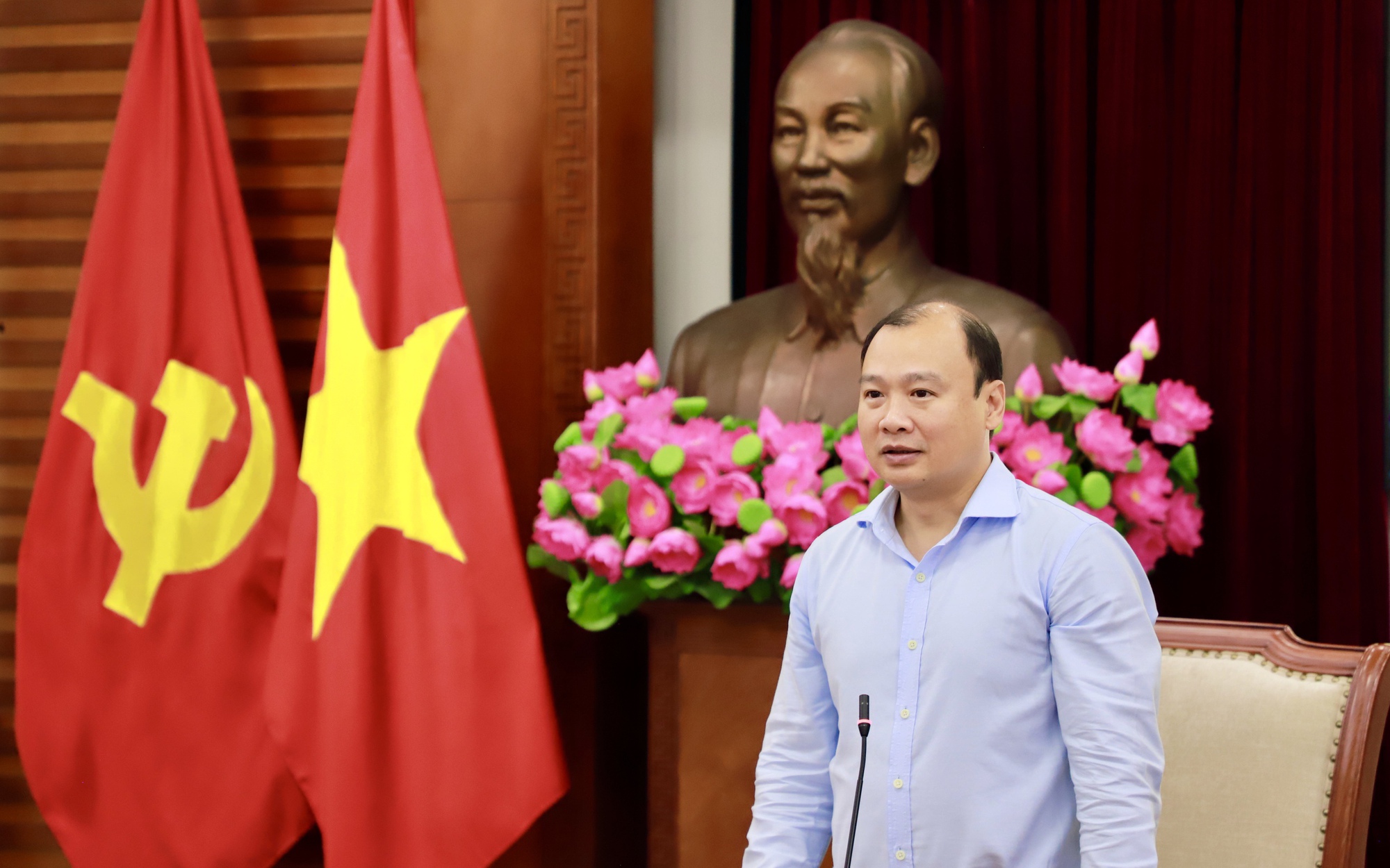 Hoàn thiện Bộ quy tắc ứng xử văn hóa trên không gian mạng: Hướng đến môi trường số lành mạnh, nhân văn