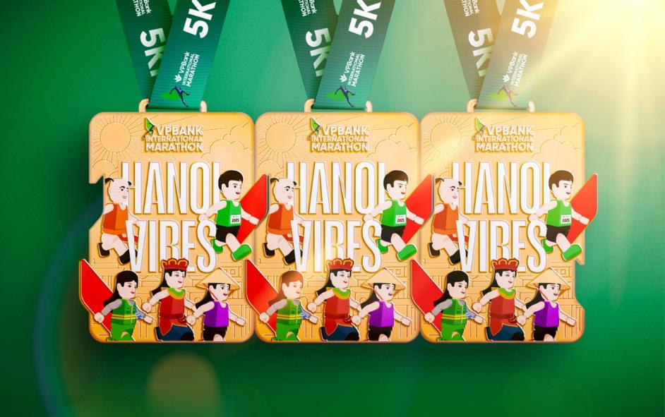 Mở túi race kit “Thịnh vượng” từ VPBank Hanoi International Marathon 2025 - Ảnh 3.