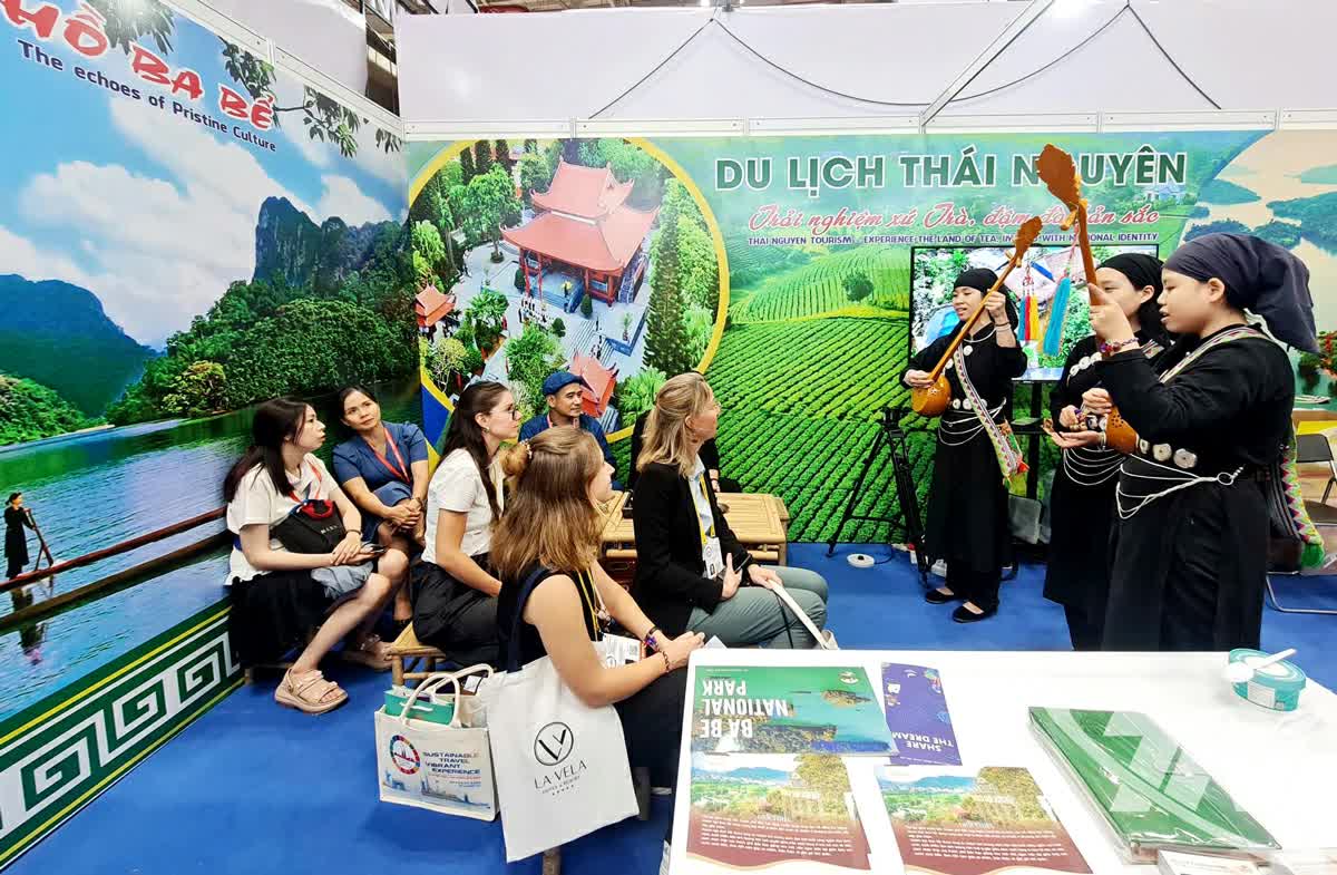 Thái Nguyên khai thác tiềm năng du lịch xanh - Ảnh 4. Thái Nguyên khai thác tiềm năng du lịch xanh - Ảnh 4.
