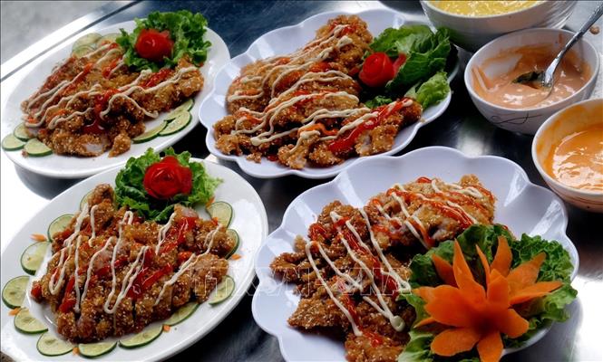 Ẩm thực độc đáo tăng sức hấp dẫn cho du lịch Nghệ An - Ảnh 2. Ẩm thực độc đáo tăng sức hấp dẫn cho du lịch Nghệ An - Ảnh 2.