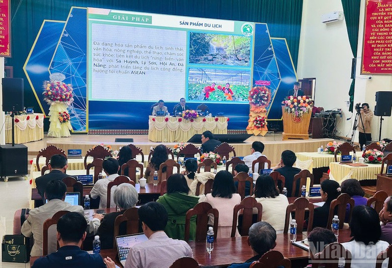 Quảng Ngãi ứng dụng các giải pháp chuyển đổi số phát triển du lịch - Ảnh 2. Quảng Ngãi ứng dụng các giải pháp chuyển đổi số phát triển du lịch - Ảnh 2.