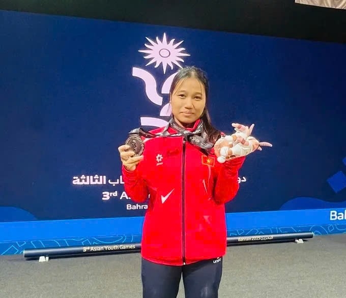 Cử tạ liên tiếp đón tin vui tại Đại hội Thể thao trẻ châu Á 2025 - Ảnh 1. Cử tạ liên tiếp đón tin vui tại Đại hội Thể thao trẻ châu Á 2025 - Ảnh 1.