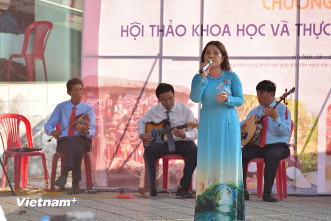 Tôn vinh di sản UNESCO: Khi âm nhạc của đồng bào dân tộc hòa nhịp thời đại - Ảnh 6. Tôn vinh di sản UNESCO: Khi âm nhạc của đồng bào dân tộc hòa nhịp thời đại - Ảnh 6.