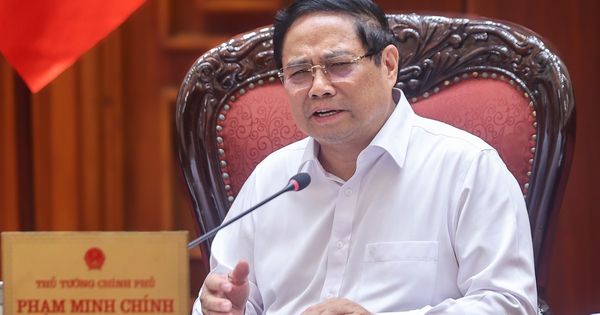 Tiếp tục hoàn thiện dự thảo nghị quyết của Bộ Chính trị về chấn hưng và phát triển văn hóa