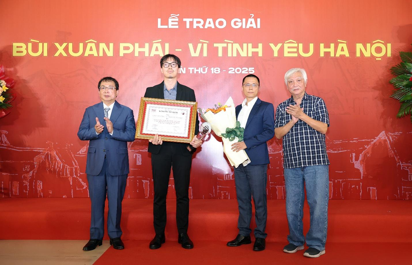 Giải thưởng Bùi Xuân Phái - Vì tình yêu Hà Nội năm 2025 vinh danh dự án Nhà hát Opera Hà Nội - Ảnh 1.