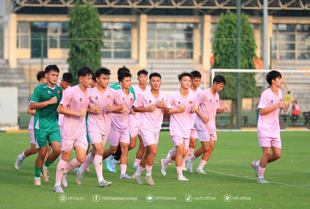 U17 Việt Nam tập huấn Nhật Bản để chuẩn bị cho vòng loại châu Á - Ảnh 2.