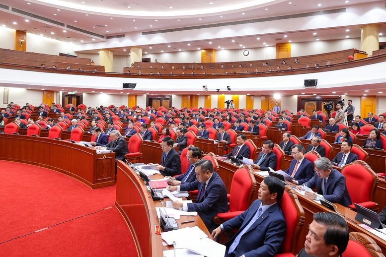 Khai mạc Hội nghị Trung ương lần thứ 13 - Ảnh 4.