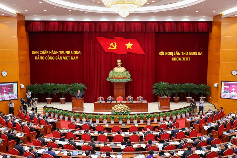 Khai mạc Hội nghị Trung ương lần thứ 13 - Ảnh 1.