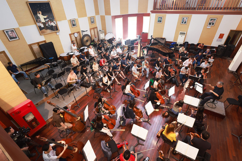 Hà Nội Concert “Hòa nhạc Mùa thu 2025&quot; tiếp tục khẳng định thương hiệu âm nhạc hàn lâm Thủ đô - Ảnh 2.