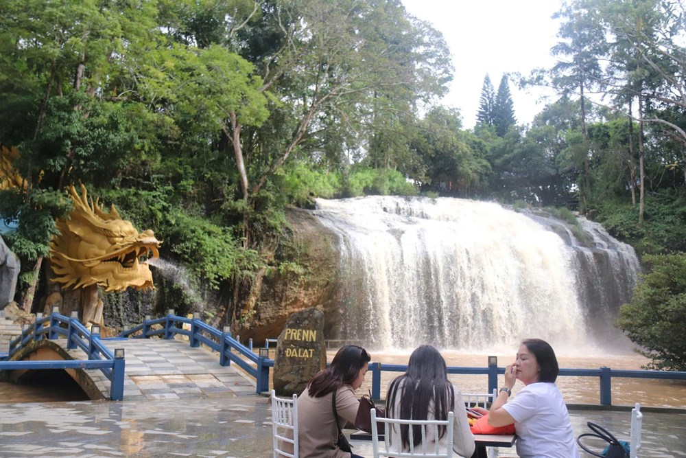 Liên kết vùng Khánh Hòa - Lâm Đồng: Kết nối xứ biển, trà và hoa - Ảnh 2. Liên kết vùng Khánh Hòa - Lâm Đồng: Kết nối xứ biển, trà và hoa - Ảnh 2.