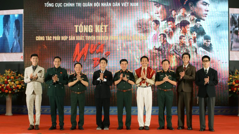&quot;Mưa đỏ&quot; - Dấu ấn nghệ thuật và trách nhiệm trong kỷ nguyên mới của Điện ảnh Quân đội - Ảnh 1.