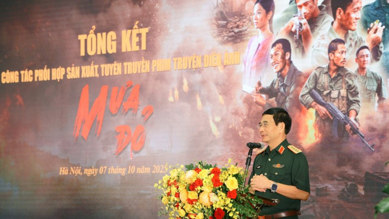 "Mưa đỏ" - Dấu ấn nghệ thuật và trách nhiệm trong kỷ nguyên mới của Điện ảnh Quân đội - Ảnh 2. "Mưa đỏ" - Dấu ấn nghệ thuật và trách nhiệm trong kỷ nguyên mới của Điện ảnh Quân đội - Ảnh 2.
