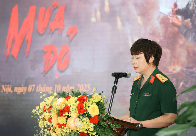 "Mưa đỏ" - Dấu ấn nghệ thuật và trách nhiệm trong kỷ nguyên mới của Điện ảnh Quân đội - Ảnh 4. "Mưa đỏ" - Dấu ấn nghệ thuật và trách nhiệm trong kỷ nguyên mới của Điện ảnh Quân đội - Ảnh 4.