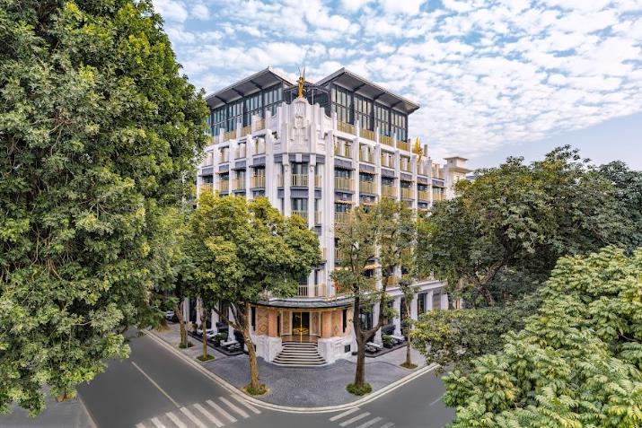 Capella Hanoi của Sun Group trở thành khách sạn Việt Nam đầu tiên đạt 3 sao Michelin Key 2025 - Ảnh 1. Capella Hanoi của Sun Group trở thành khách sạn Việt Nam đầu tiên đạt 3 sao Michelin Key 2025 - Ảnh 1.