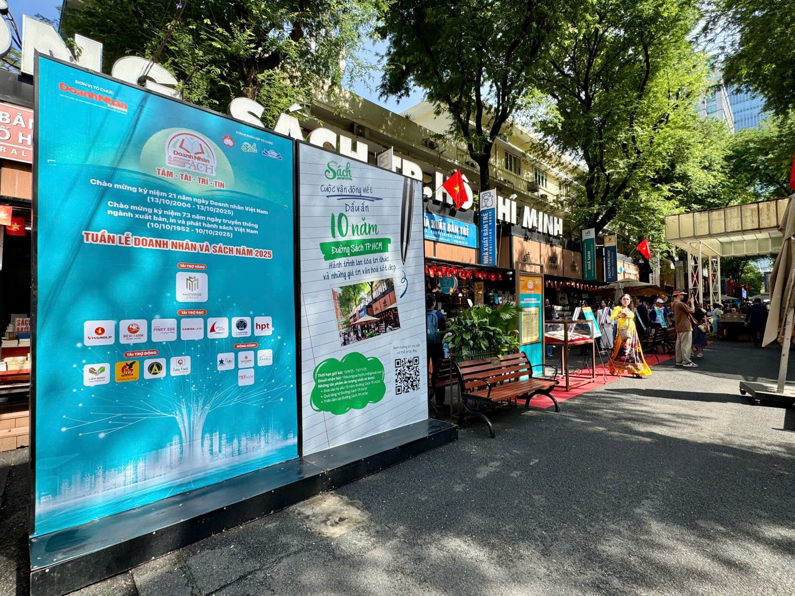 TP Hồ Chí Minh: Tôn vinh văn hóa đọc trong giới doanh nhân - Ảnh 1. TP Hồ Chí Minh: Tôn vinh văn hóa đọc trong giới doanh nhân - Ảnh 1.