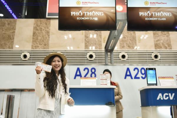 Những hình ảnh chuyến bay đầu tiên của hãng hàng không Sun PhuQuoc Airways - Ảnh 2.