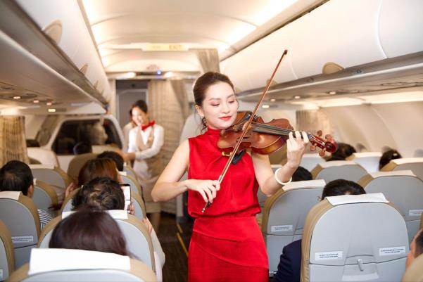 Những hình ảnh chuyến bay đầu tiên của hãng hàng không Sun PhuQuoc Airways - Ảnh 6.