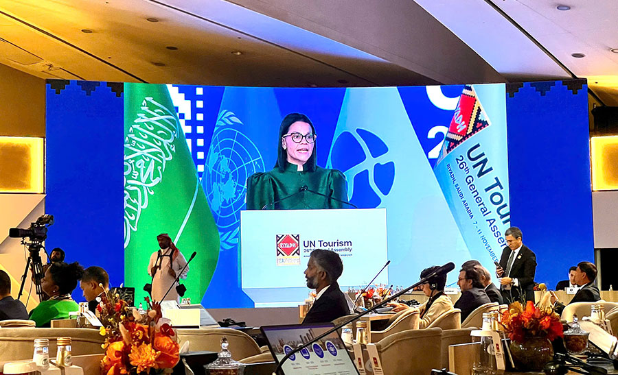 Artificiell intelligens omformar den globala turismen - Foto 2. Trí tuệ nhân tạo đang tái định hình du lịch toàn cầu - Ảnh 2.