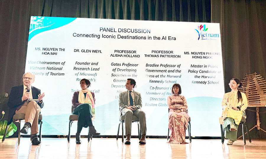 Administrația Națională de Turism din Vietnam introduce turismul vietnamez în Boston, conectând destinații în era inteligenței artificiale - Foto 3. Cục DLQGVN giới thiệu du lịch Việt Nam tại Boston, kết nối điểm đến trong kỷ nguyên AI - Ảnh 3.