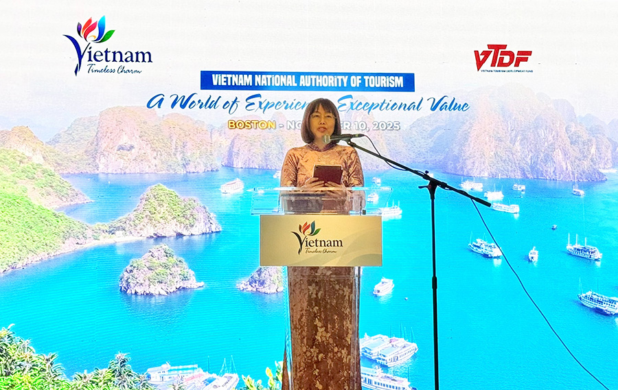 Administrația Națională de Turism din Vietnam introduce turismul vietnamez în Boston, conectând destinații în era inteligenței artificiale - Foto 1. Cục DLQGVN giới thiệu du lịch Việt Nam tại Boston, kết nối điểm đến trong kỷ nguyên AI - Ảnh 1.