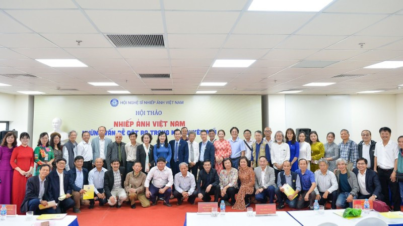 Nhiếp ảnh Việt Nam trong kỷ nguyên mới - Ảnh 1.