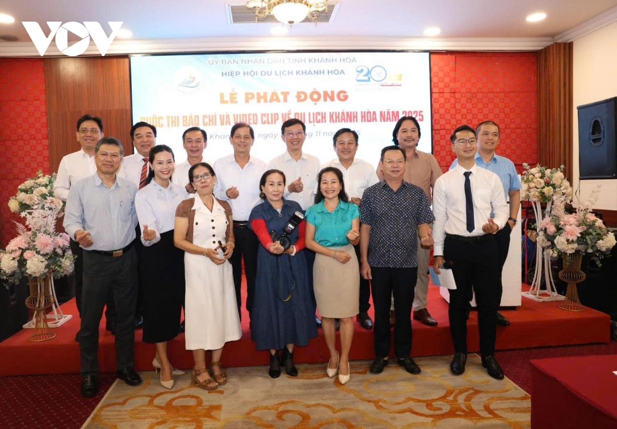 Phát động Cuộc thi báo chí và video clip về du lịch Khánh Hòa năm 2025 - Ảnh 3. Phát động Cuộc thi báo chí và video clip về du lịch Khánh Hòa năm 2025 - Ảnh 3.