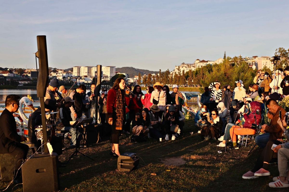 Lam Dong: Music - an effective lever to stimulate tourism - Photo 2. Lâm Đồng: Âm nhạc - đòn bẩy kích cầu du lịch hữu hiệu - Ảnh 2.