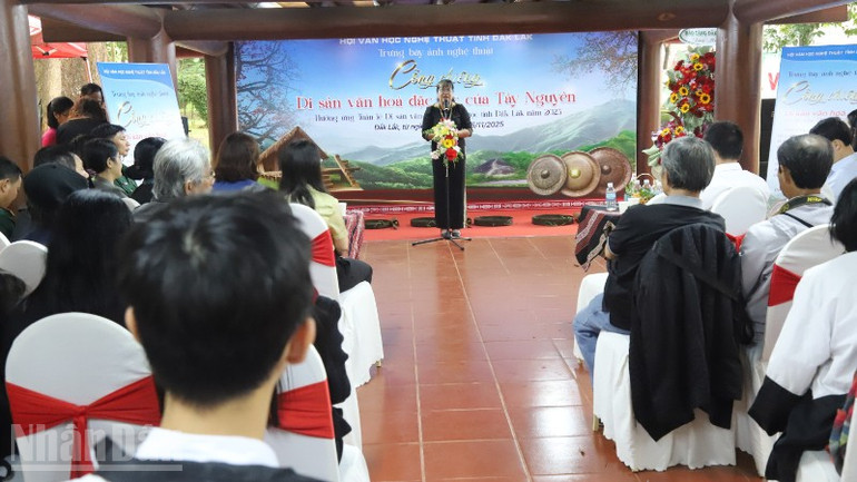 Trưng bày chuyên đề Cồng chiêng-Di sản văn hóa đặc sắc các dân tộc Tây Nguyên - Ảnh 2.