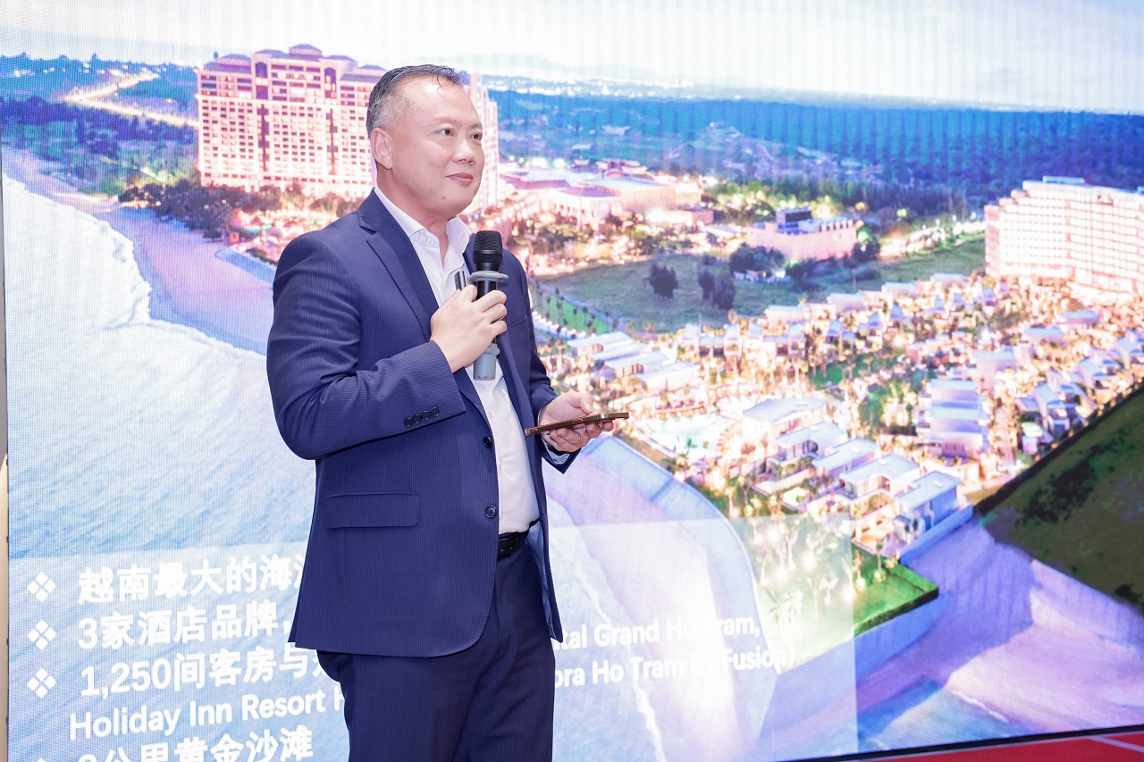 Βιετναμέζικη αντιπροσωπεία προωθεί τον προορισμό Grand Ho Tram στη Σαγκάη της Κίνας - Φωτογραφία 3. Đoàn Việt Nam quảng bá điểm đến The Grand Hồ Tràm tại Thượng Hải, Trung Quốc - Ảnh 3.